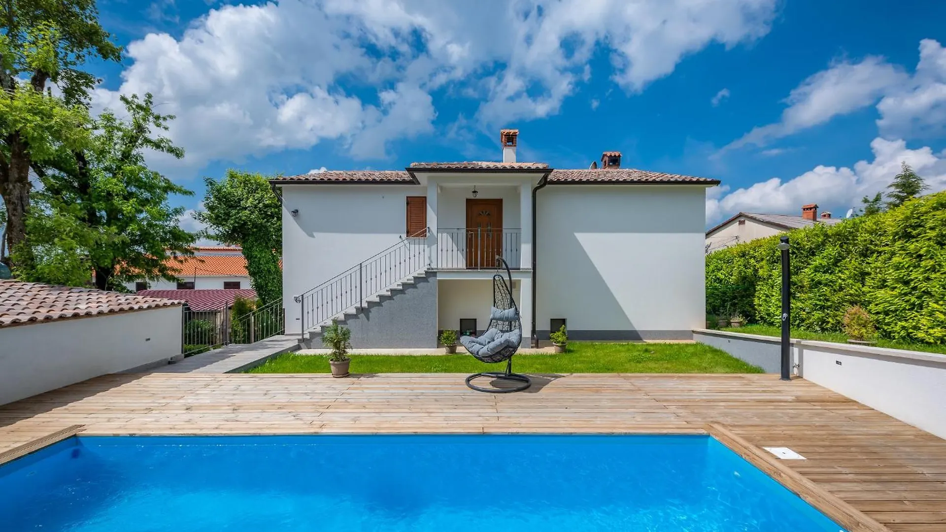 Casa Smoky Villa Lindar