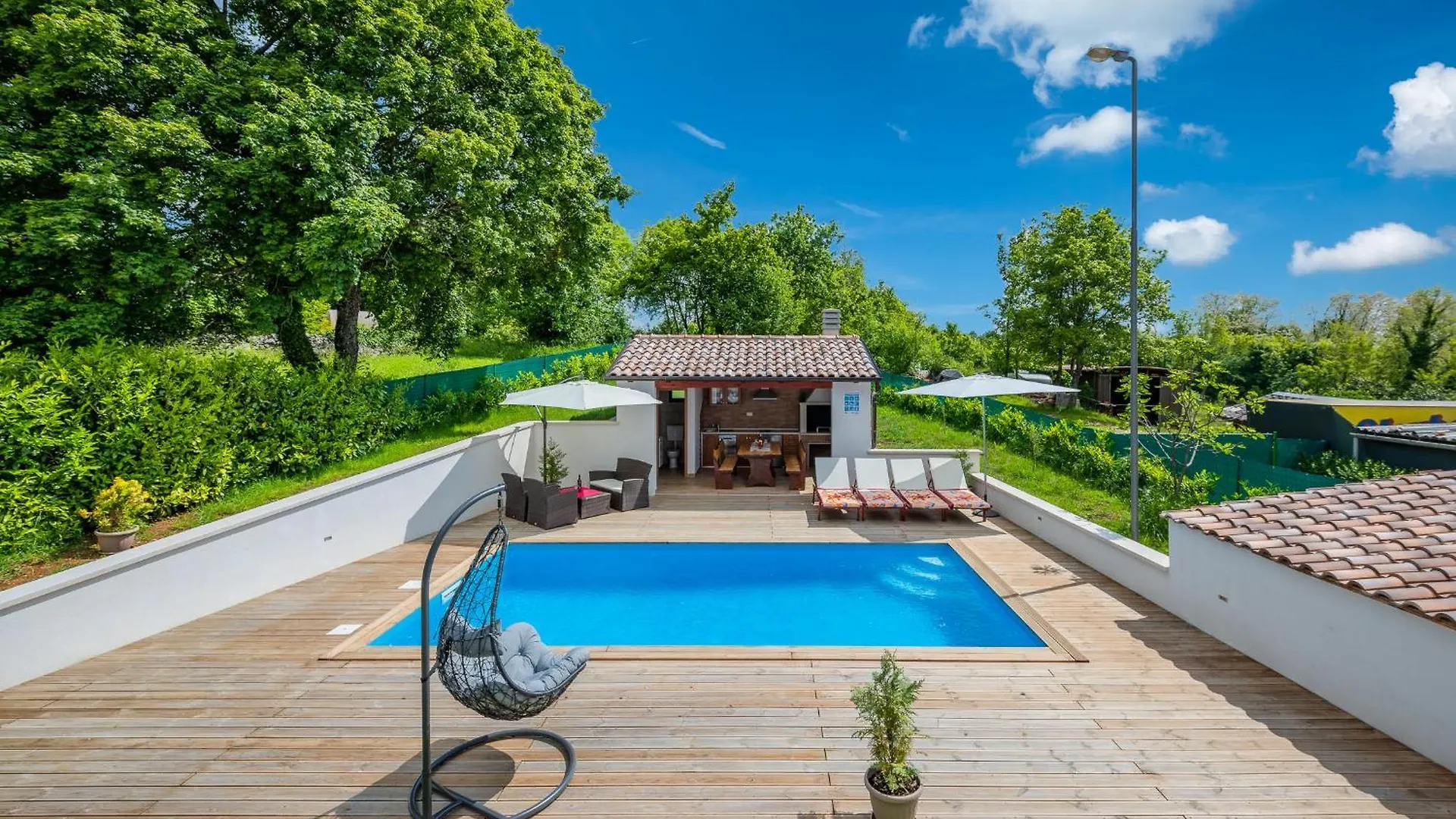 Casa Smoky Villa Lindar